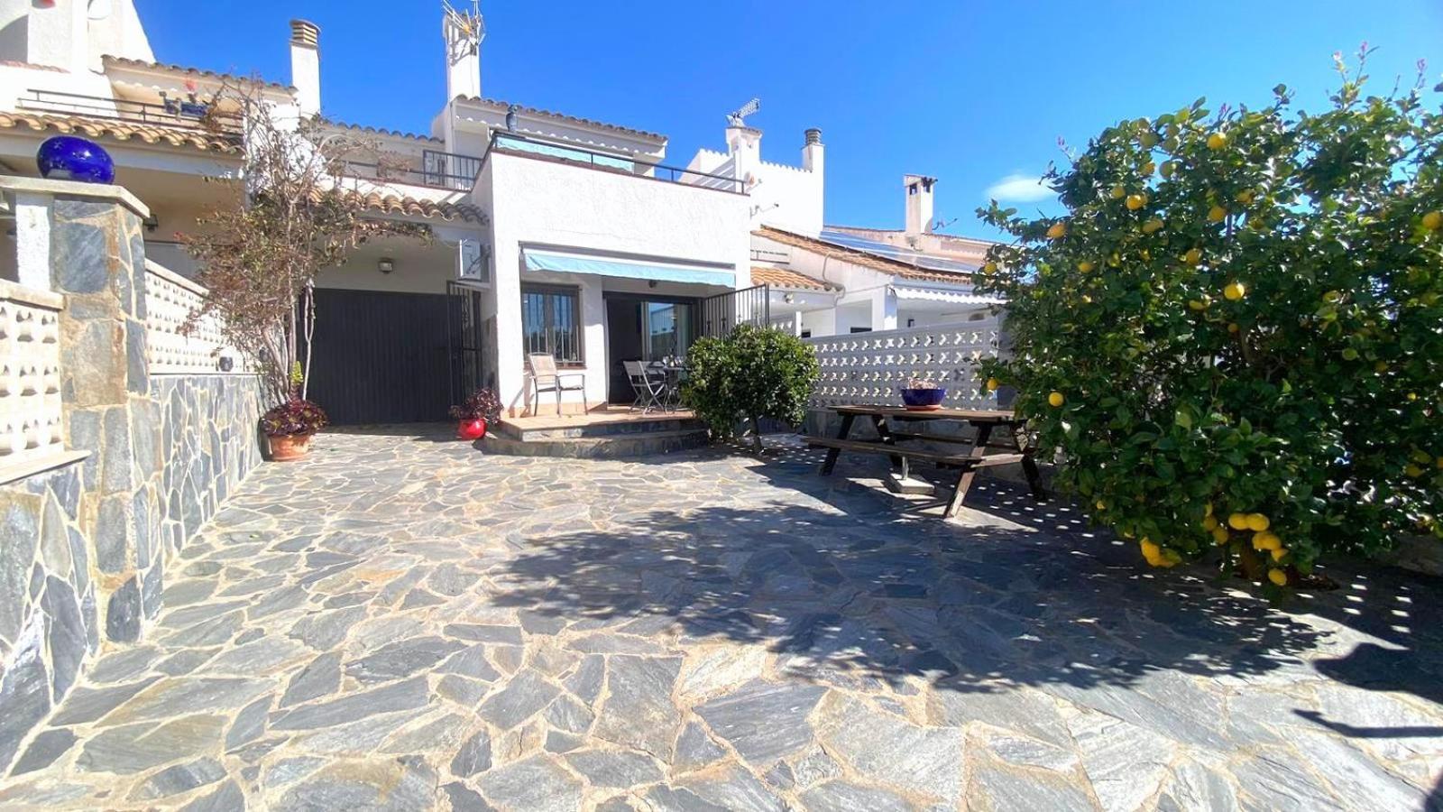 Bages Villa Rosas Exteriör bild